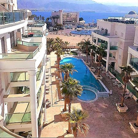 Apartamento Milana'S Deluxe With Big Patio And Pool Eilat Exterior foto