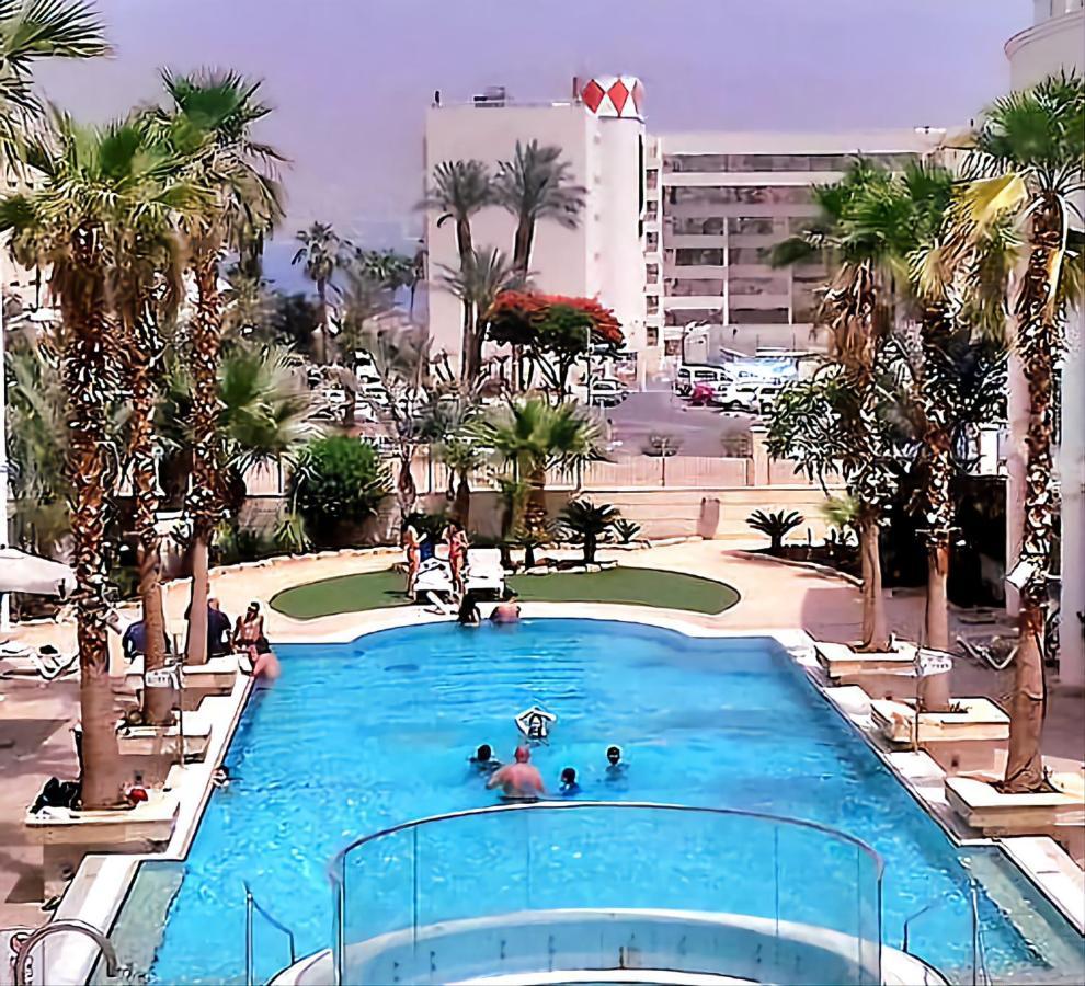 Apartamento Milana'S Deluxe With Big Patio And Pool Eilat Exterior foto