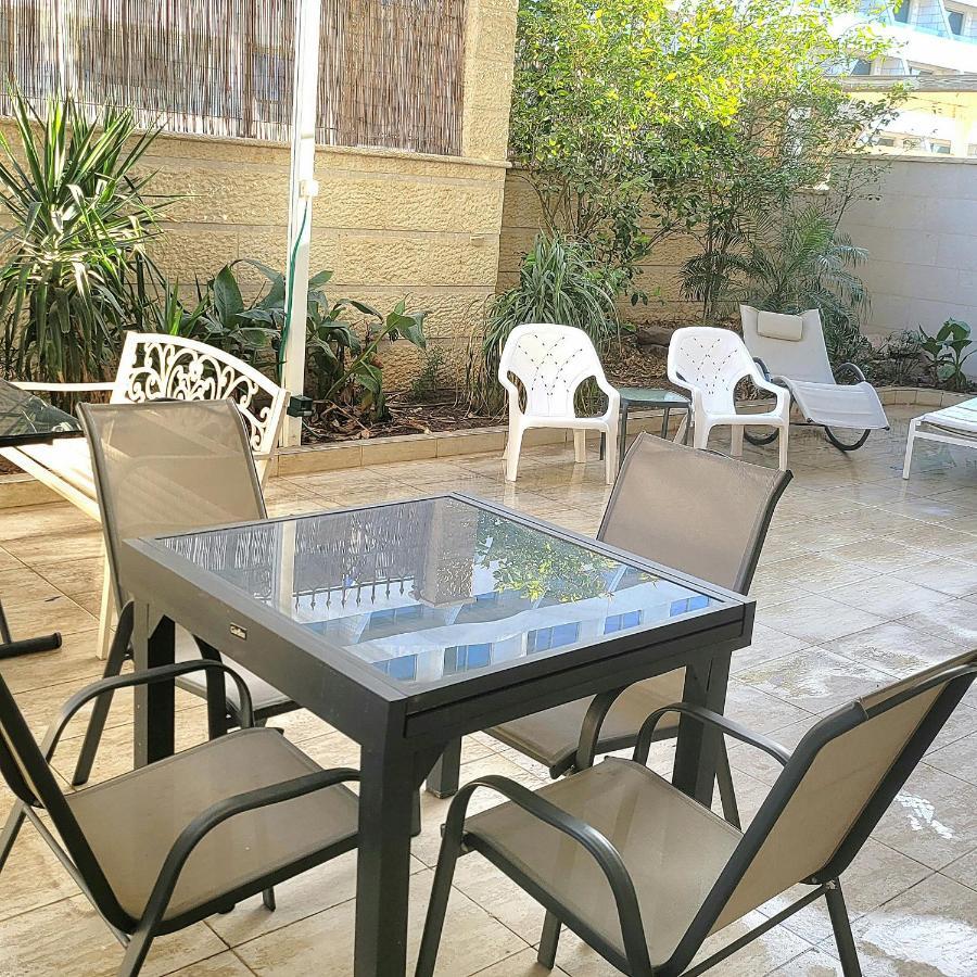 Apartamento Milana'S Deluxe With Big Patio And Pool Eilat Exterior foto