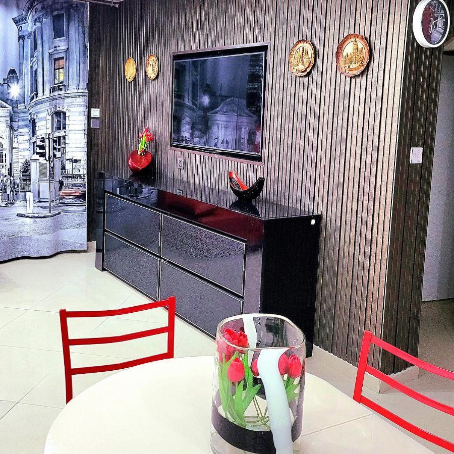 Apartamento Milana'S Deluxe With Big Patio And Pool Eilat Exterior foto